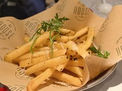 -静香HOUSE·全时段融合餐厅(七星欢乐颂店)