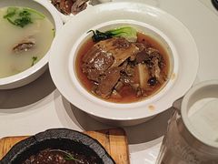 -梅利汴京烤鸭•开封豫菜地标店(东大街店)