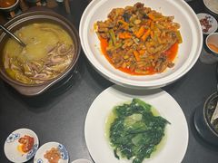-凤凰湘语·平价海鲜餐厅(浦东旗舰店)
