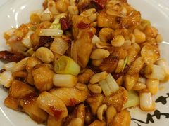 -鑫巴蜀小镇 · 水煮鱼专研店(玉桥店)