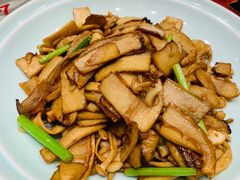 -锦绣金山人家(友谊店)
