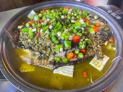 -令狐冲·炭烤活鱼(宝龙店)