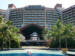 -三亚湾海居铂尔曼度假酒店