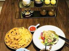 -ZING COFFEE 镜咖啡