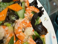 -宾朋海鲜饭庄(兴海路店)