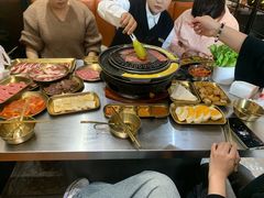 -胡悦里韩式烤肉(芝罘万达广场店)