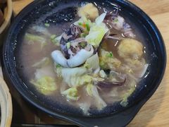 -万和春排骨砂锅米饭(新业广场店)