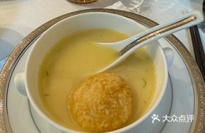 Braised Rice Crackers in Superior Soup