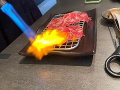 -铭牛烧肉·和牛海鲜自助(高新月牙湖店)