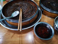 -清真老铁家灌汤包