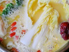 鸡汤花胶小火锅-BLD西餐厅(成都首座万丽酒店)