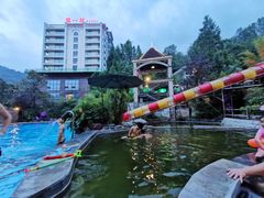 -花水湾第一村温泉大酒店