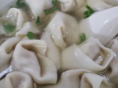 -周震馄饨