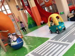 -动力星球家庭亲子游乐中心