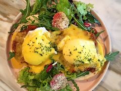 牛肉班尼迪克蛋-the rug 飞毯 (朝阳公园店)