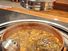 -阿山卓·野生菌火锅·纳西火塘烤肉