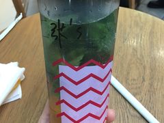 -星巴克(广州中华广场B1层店)