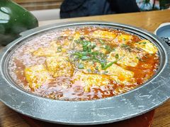 -云海肴·汽锅鸡·云南菜(天山百盛优客店)