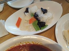 -严记小天府酸菜鱼(西四路店)