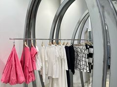 -川久保玲(大阪店)