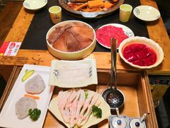 -大龙辣火锅·龙虾·烧烤(湖滨新天地店)