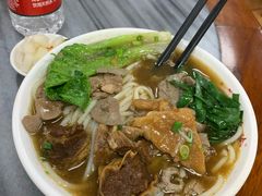 牛腩汤米粉-珍珍小食店(西华路店)