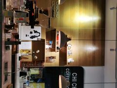 -彳亍咖啡·这里(水湾路店)