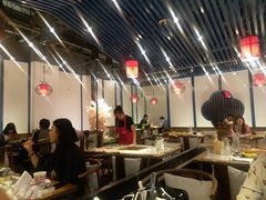 大堂-尚尚仙·酸汤猪手·猪肚鸡火锅(华联万柳购物中心店)