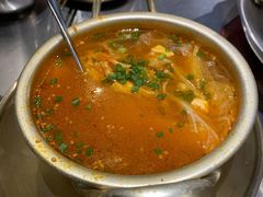 酸汤肥牛-本炙炭烤·蒲烧活鳗料理店(金沙洲店)