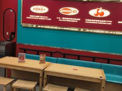 -塔斯汀中国汉堡(徐汇汇京广场店)
