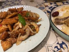 -阿拉丁新疆风味餐厅·清真(罗廊巷店)