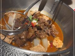 -左庭右院鲜牛肉火锅(浦江欢乐颂店)