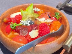 薄荷接骨木花渍当季水果-美美九席·湖景餐厅(李公堤店)