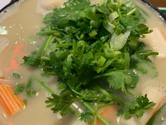 -肥汁米蘭香港米线(宁波路总店)