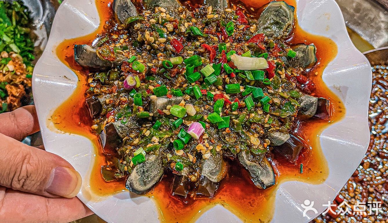 地道老成都火锅，那些还没吃过的耗儿鱼🐟