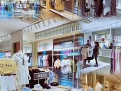 -王府井奥莱临潼小镇(临潼店)
