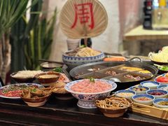 -周小明火锅(黑金冠社区店)