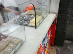 面包甜点陈列柜-江南春(中山中路店)