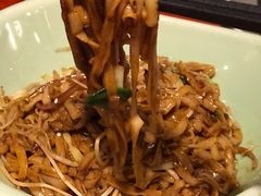 牛肉炒河粉-十三道烧烤(保利西街店)