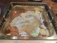 -东巴人鱼豆花火锅(幸福街店)