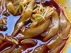 -拈签一笑黄牛肉辣卤串串