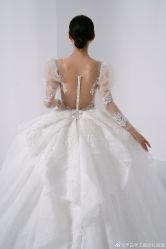 -予白婚纱礼服馆