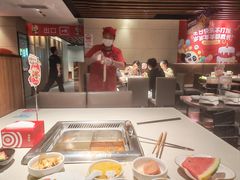 -海底捞火锅鲜切牛肉主题店(长寿路店)