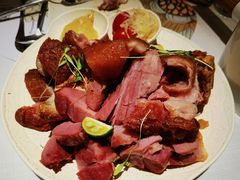 -春树下·树屋花房西餐厅(罍街AS1980店)