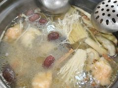 -濠轩阁特色生蚝火锅(水湾路店)