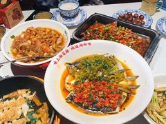 -味上湘菜馆(阿波罗店)