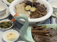 -陆记鹅庄·潮汕菜·狮头鹅(大仟里店)