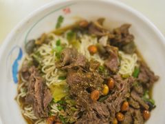 -阿阳牛腩腌面店