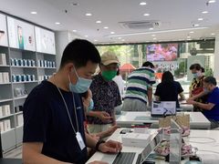 -荣耀授权专卖店(黄浦浙江中路店)
