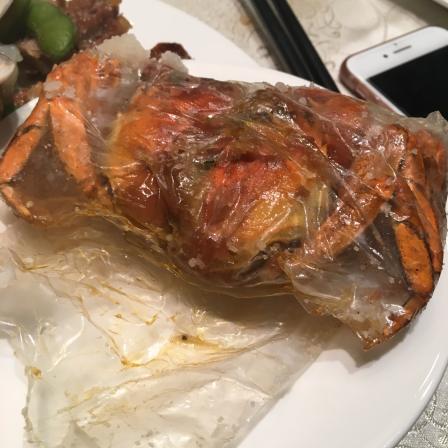 怡华天厨-"六月鲜螃蟹不错,哈哈,难得吃到一次新鲜的.